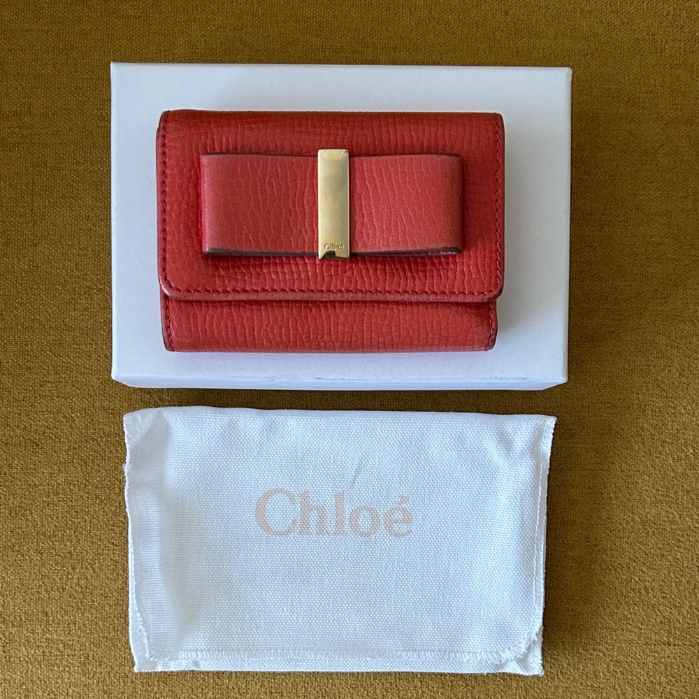 Chloé Women’s Leather Tri-Fold Wallet